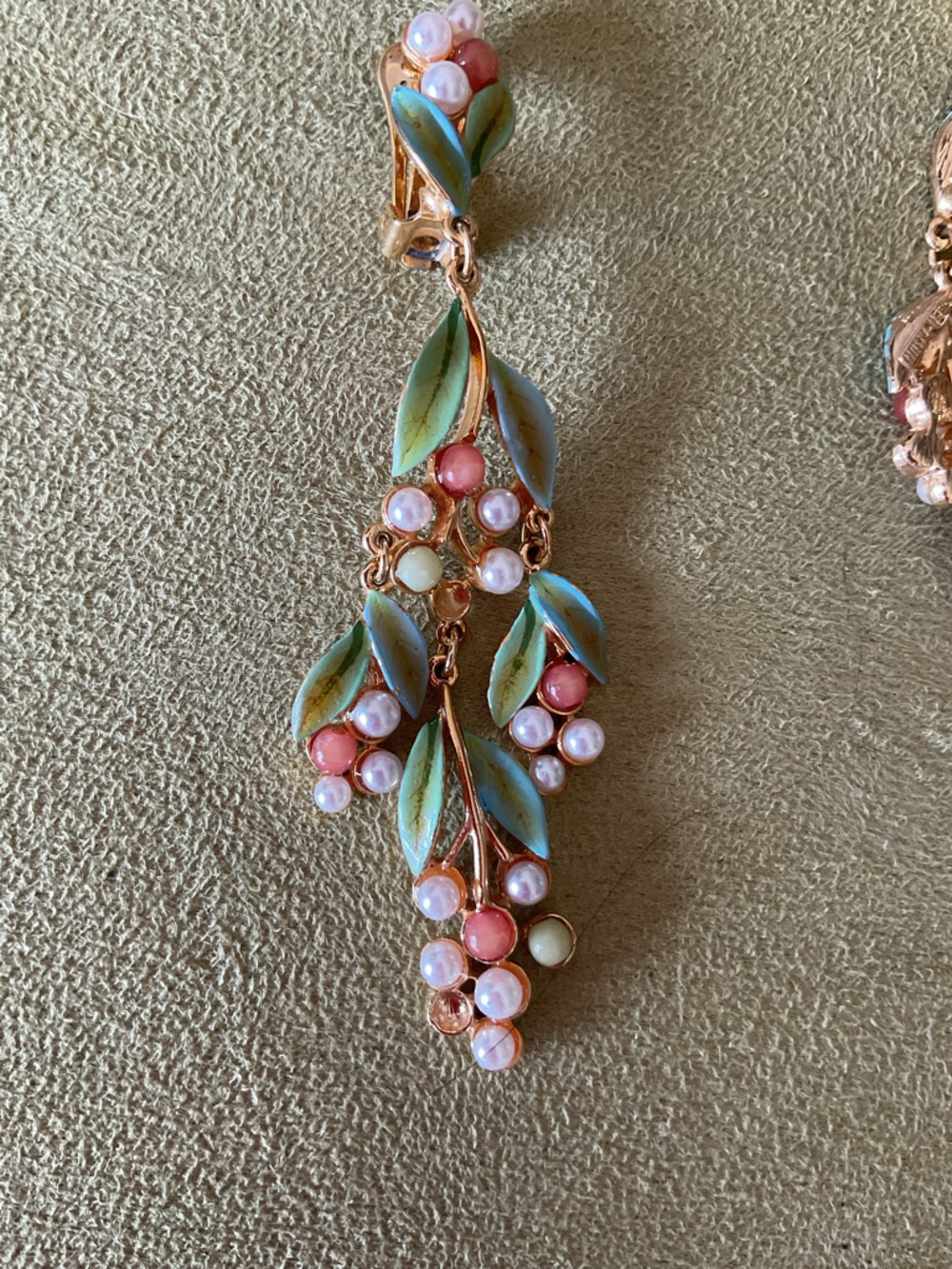 Vintage Ben Amun Delicate Pink & Green Enamel Leaf Drop Earrings